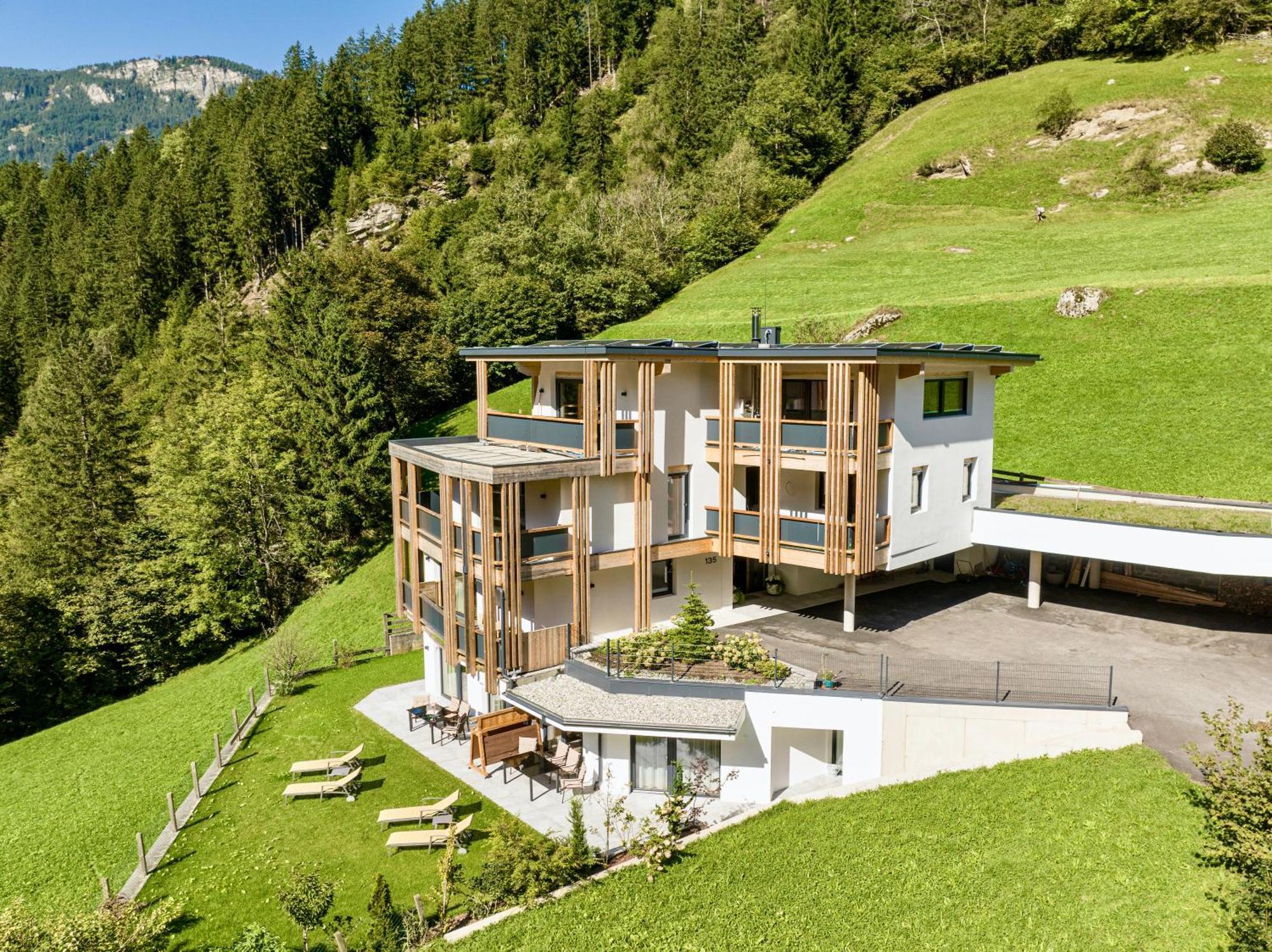 Natur Zeit - Alpine Garden Apartments Mayrhofen Dış mekan fotoğraf